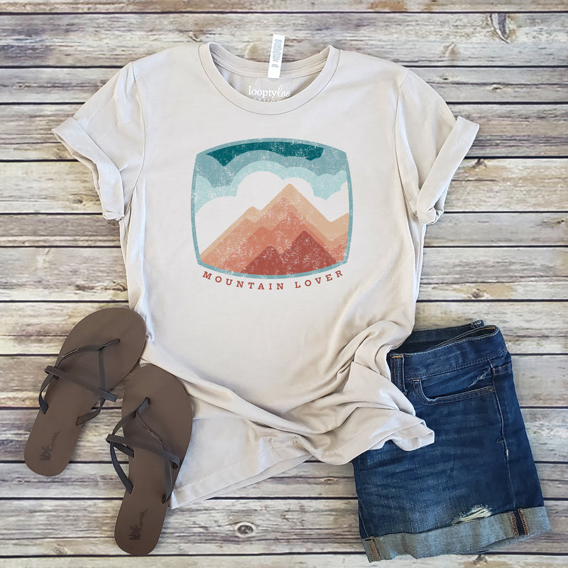 MOUNTAIN LOVER TEE